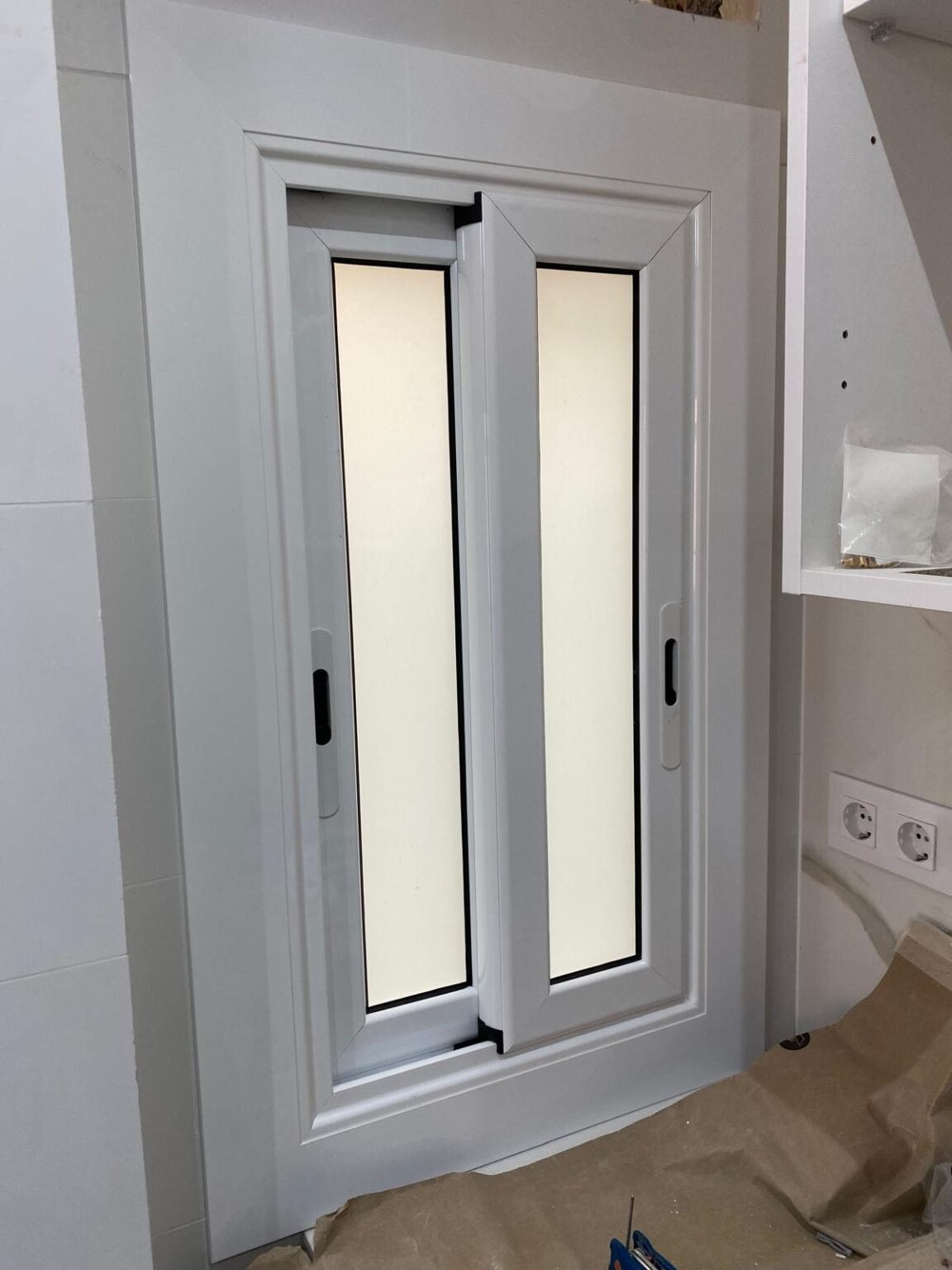 1fe5360e-257b-455b-8f61-9e41f5f69562